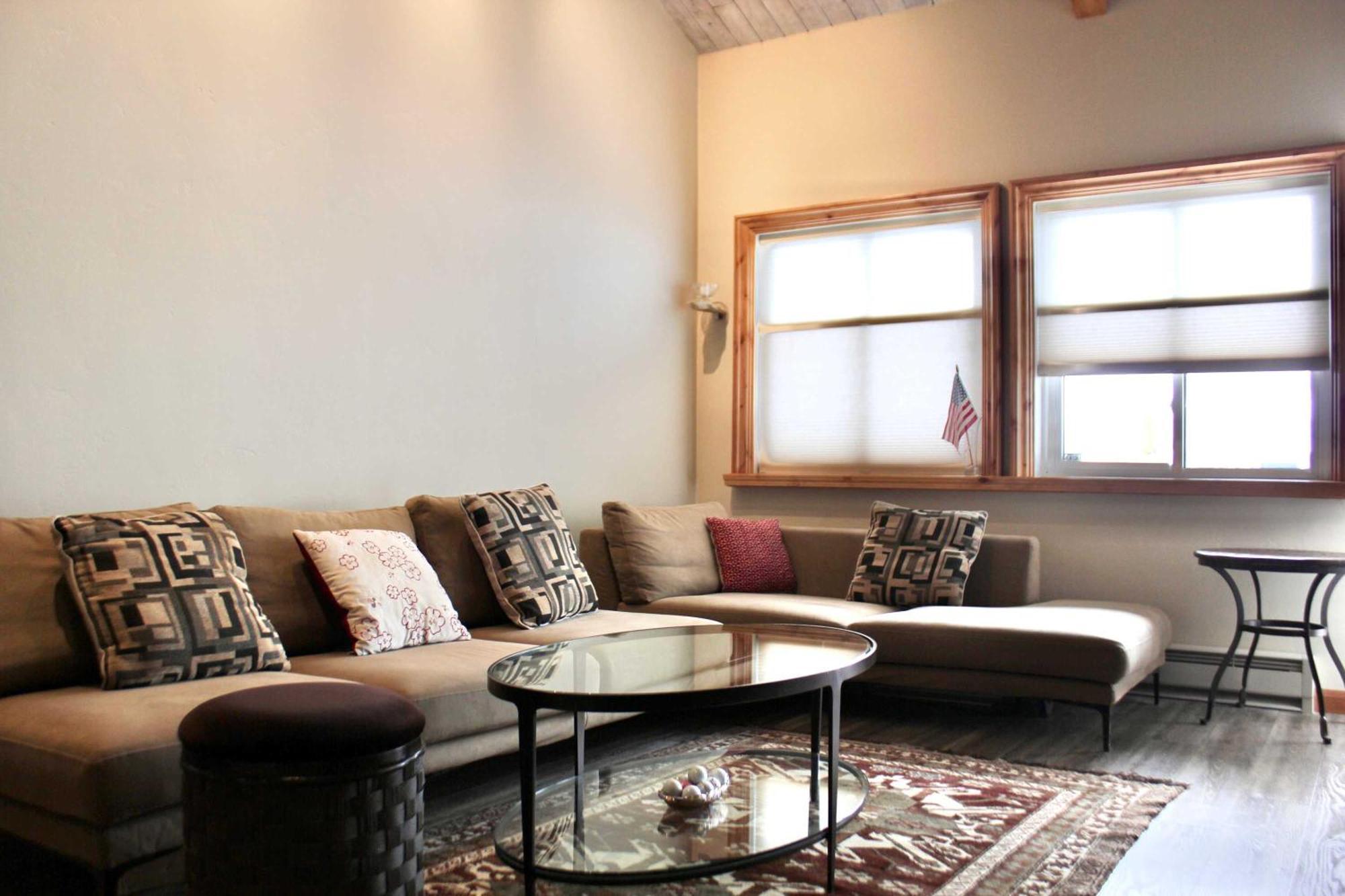 Apartment Modern Cabin-style Loft In On Shuttle Route Vail